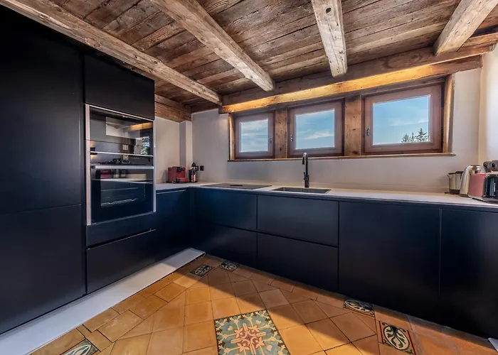 Familial Authentique Avec Spa, Jacuzzi Et Hammam - 1850 - Fr-1-613a-26 * Courchevel