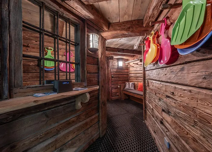 Familial Authentique Avec Spa, Jacuzzi Et Hammam - 1850 - Fr-1-613a-26 Alpehytte Courchevel